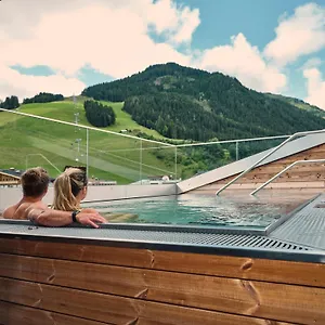 Hasenauer 4 Sterne Superior **** Saalbach-Hinterglemm